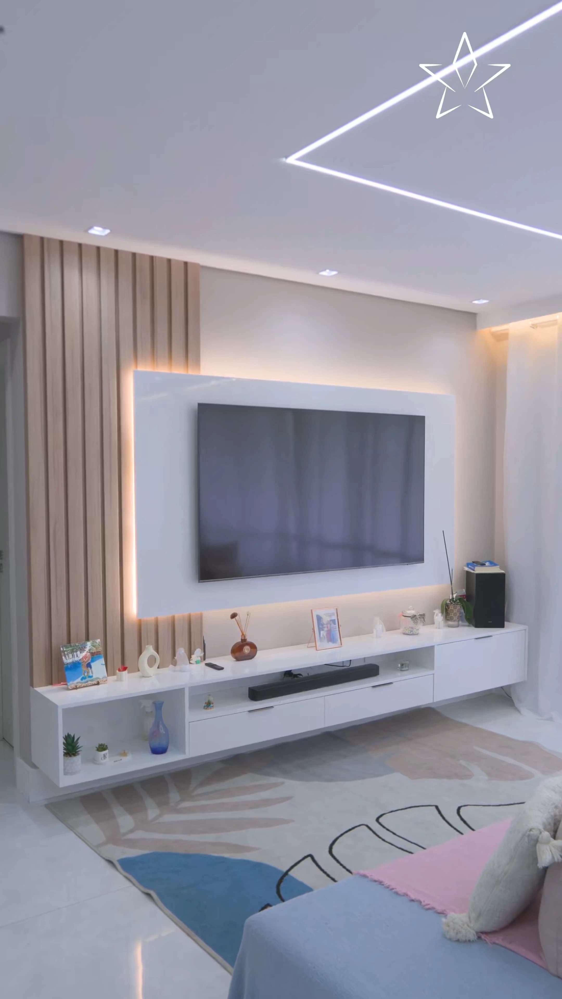 Living com Painel Iluminado